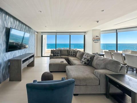 Brand New 6 Bedroom Penthouse House in Rocky Point