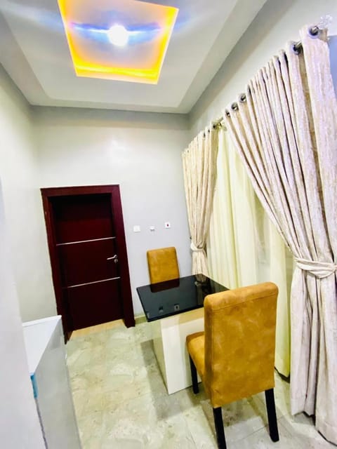 Entire One bedroom Apartment Copropriété in Abuja