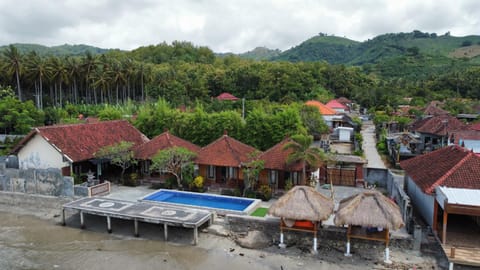 Property building, Swimming pool