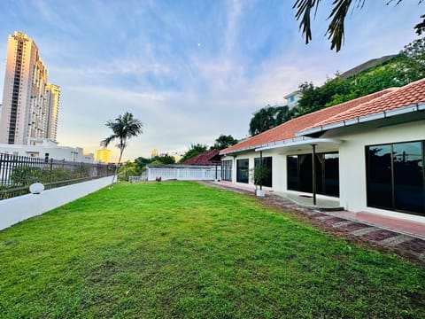 Garden, Garden view