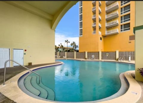 Pool view, Swimming pool