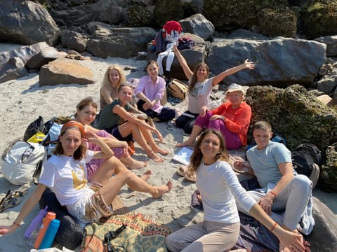 Beach, group of guests