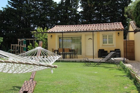 Le Gîte du Moulin House in Provence-Alpes-Côte d'Azur
