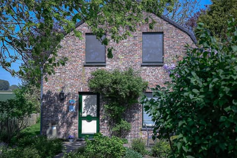 land s' end House in Flanders