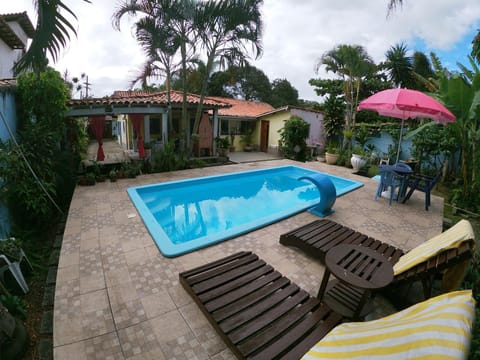 Patio, Swimming pool, sunbed