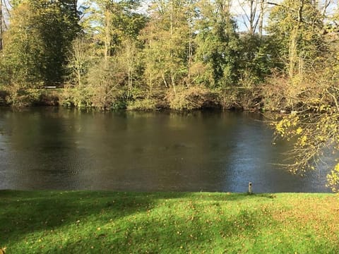 Stunning Riverside Home with Fantastic Views House in Wycombe District