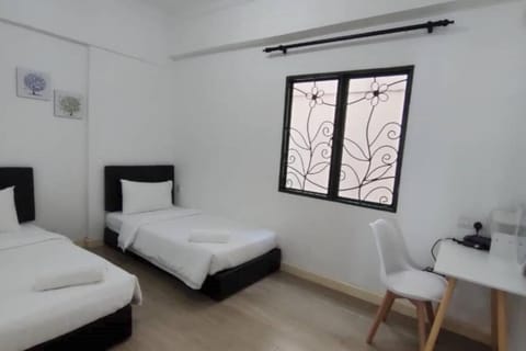 Likas Square Cozy Family 3 bedrooms - Keysuites Apartment in Kota Kinabalu