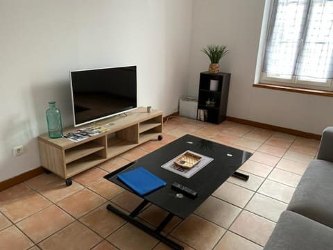 Appartement avec terrasse Condo in Gien