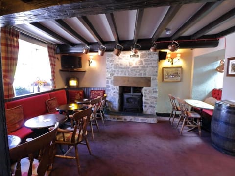 Ye Olde Cheshire Cheese Inn Posada in Castleton