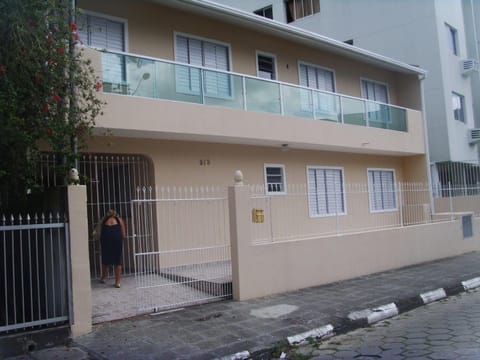 Casa de Excursão Balneário Camboriú House in Camboriú