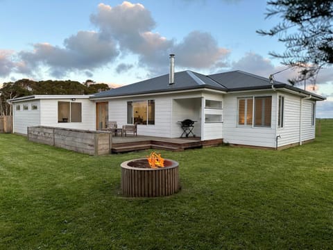 BBQ facilities, Garden, Balcony/Terrace