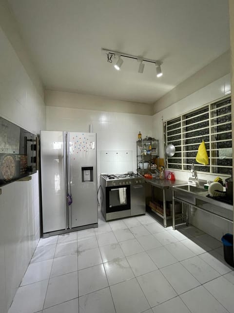 Kitchen or kitchenette, dishwasher, minibar, pet friendly, stove