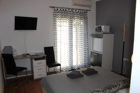 Bed, Coffee/tea facilities, Bedroom