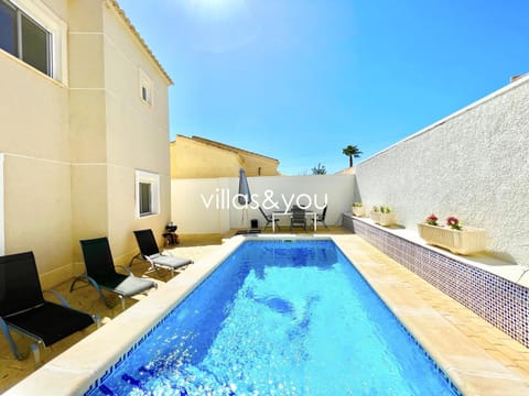 Villa La Marina by Villas&You Villa in Vega Baja del Segura