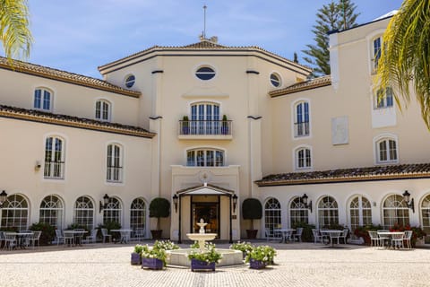 Las Dunas Grand Luxury Hotel in Costa del Sol