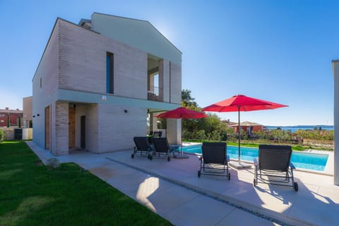 Garden, Sea view, Swimming pool