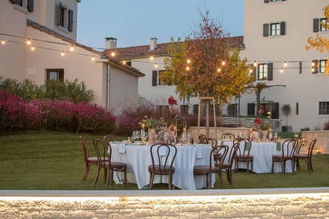 Tranquil Istria Estate Palazio Clai Winery 8 Bedrooms Spa & Heated Pool Groznjan Villa in Istria County