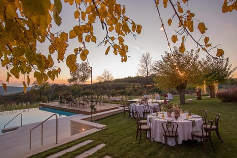 Tranquil Istria Estate Palazio Clai Winery 8 Bedrooms Spa & Heated Pool Groznjan Villa in Istria County
