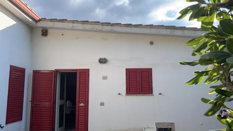 Casa Marinella House in Portoscuso