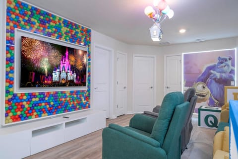 1st Rental-Brand New Pixar World near Disney 3075 House in Four Corners