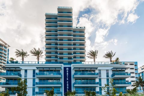 Ocean 2 Sky at Monte Carlo Miami Beach Appartement in Miami Beach