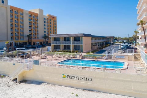 Fantasy Island Resort I Condo in Daytona Beach Shores