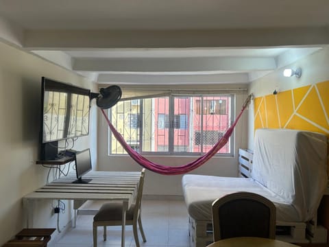 The Serenity Bunk Room Cozy with Private Bath Near Airport Bed and Breakfast in Cartagena