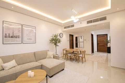 Luxury Brand New 1BD Apt in AJMAN FREE Parking NEAR Beach Apartamento in Ajman