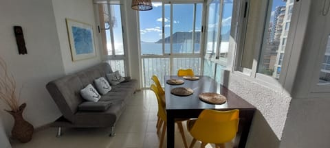 Hernando Sea Front Optic Fiber Internet Apartment Apartment in Calp