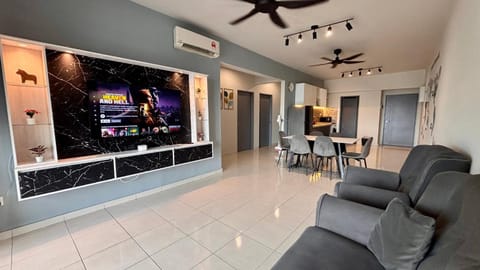 TV and multimedia, Living room, Seating area, Dining area, air conditioner