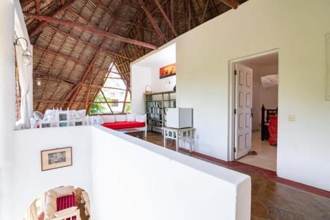 Couzy villa casaurina Chalet in Malindi