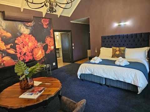 Die Heerenhuys Guest Suites Bed and Breakfast in Stellenbosch