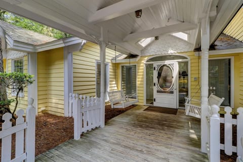 2 Sandpiper Street House in North Forest Beach