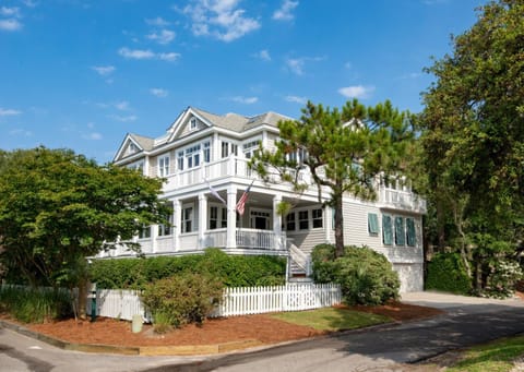 20 Gannet St. House in North Forest Beach