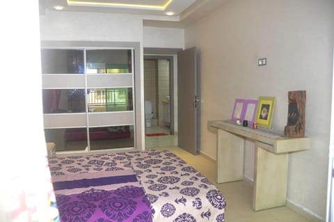 Elegant Appartement a Mohammedia -PLAGE-EQUITATION-PARK Condominio in Mohammedia