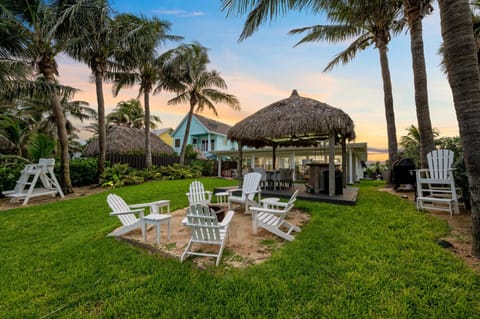 Vista Del Mar Oceanfront Home Stunning Views Backyard Oasis House in Cocoa Beach