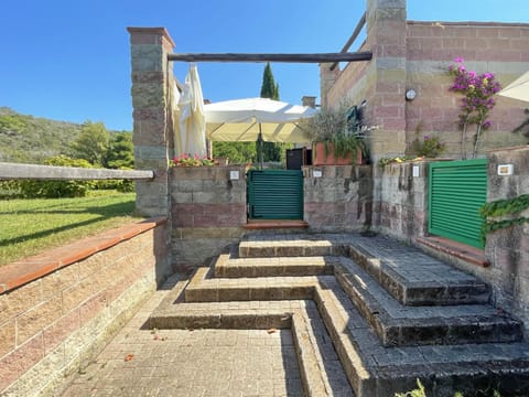 Property building, Garden view