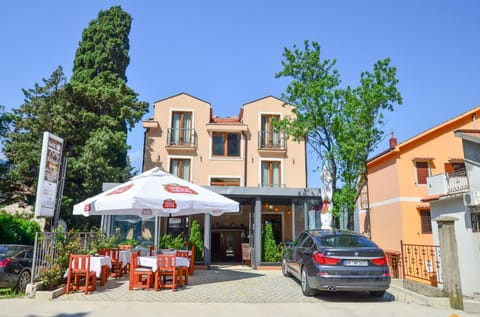 Bocche di Cattaro Apartments Condo in Dobrota