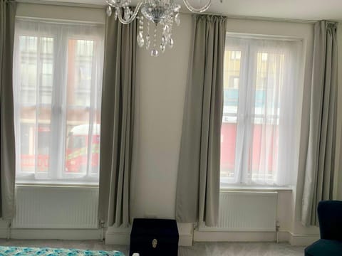 New! Supreme Apartment - Near Tube Stations Apartment in London Borough of Islington