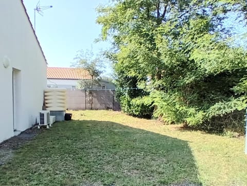 Au pied de la forêt House in Saint-Jean-de-Monts