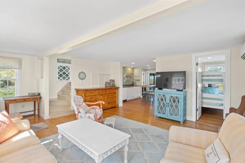 Sunset Sanctuary: Minot Beach Scituate Maison in Scituate