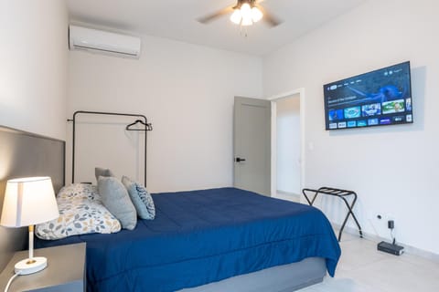 TV and multimedia, Bedroom, air conditioner