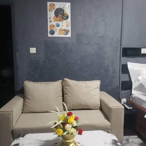 Sunrise Center Bonapriso - 107 Hotel in Douala