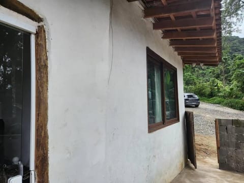 Bangalô com Vista Parcial para o Mar Haus in São Sebastião