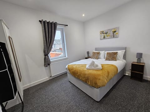 16 Newcastle street by Prestige Properties Serviced Accommodation House in Barrow-in-Furness