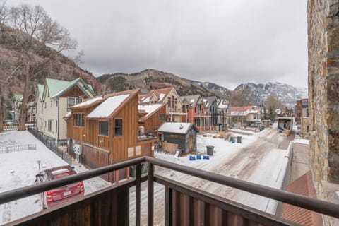 River Club 203 by Alpine Lodging Telluride Apartment in Telluride