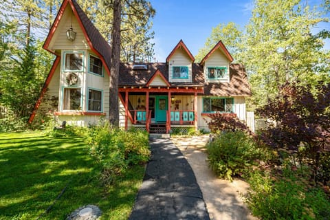 Property building, Spring, Day, Natural landscape