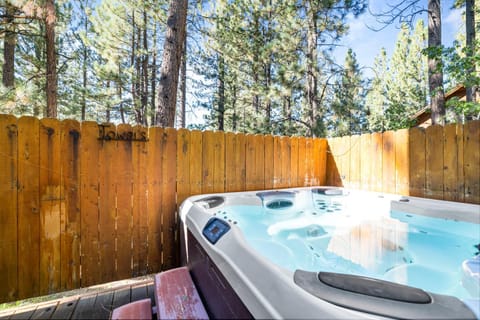 Day, Natural landscape, Hot Tub