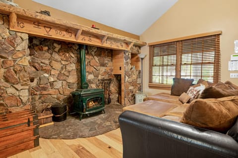 Living room, Seating area, flat iron