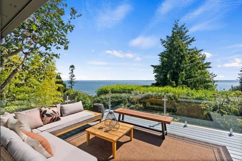 Patio, View (from property/room), Balcony/Terrace, Sea view